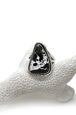 White Buffalo Turquoise and Sterling Silver Triangular Ring (Size 7 ½)