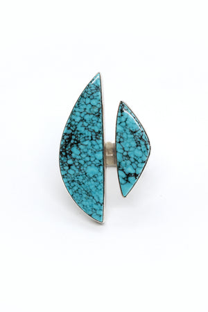 Contemporary High-Grade Kingman Turquoise Ring by Douglas Zackary