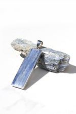 Blue Kyanite Blade Women’s Pendant