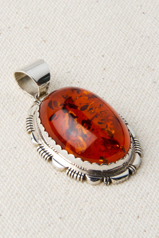 
                
                    Load image into Gallery viewer, Baltic Amber Sterling Silver Pendant
                
            