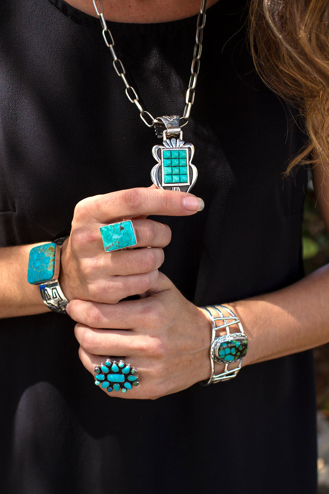 
                
                    Load image into Gallery viewer, Navajo Turquoise Jewelry
                
            