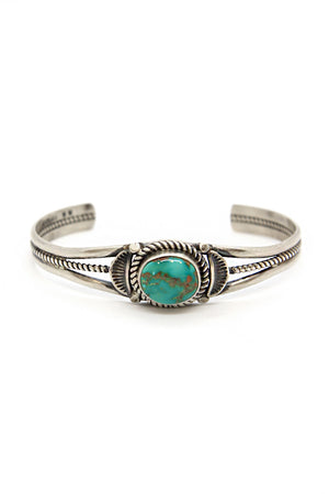 
                
                    Load image into Gallery viewer, Petite Navajo Royston Turquoise Bracelet
                
            