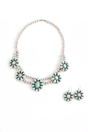 Dry Creek White Turquoise Cluster Necklace Set