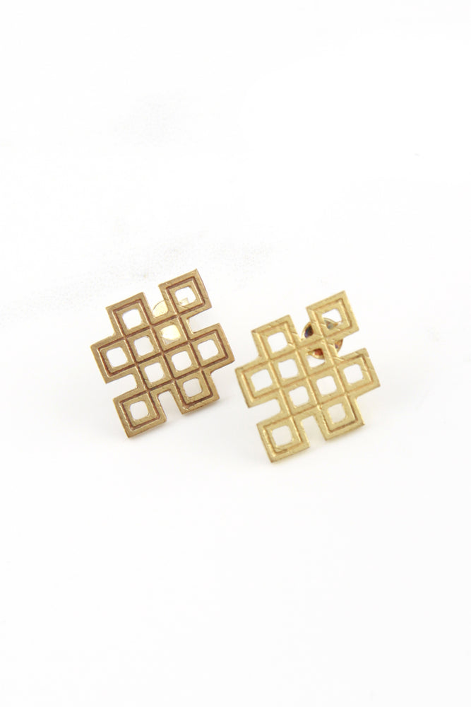 
                
                    Load image into Gallery viewer, Gold Plated Endless Knot Post Earrings
                
            