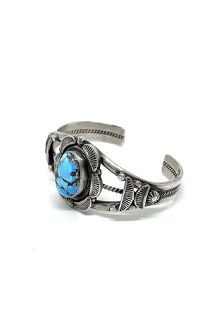 
                
                    Load image into Gallery viewer, Navajo Landoll Benally Golden Hills Turquoise Cuff Bracelet
                
            