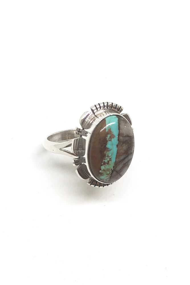 
                
                    Load image into Gallery viewer, Oval Boulder Turquoise Ring (Size 9)
                
            