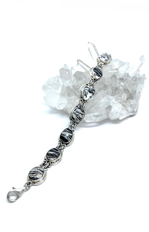 
                
                    Load image into Gallery viewer, Terry Wood White Buffalo Link Bracelet
                
            