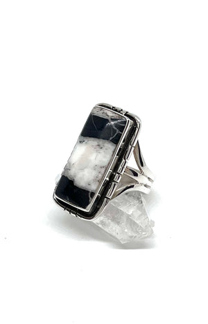 
                
                    Load image into Gallery viewer, Terry Wood Rectangular White Buffalo Ring (Size 7)
                
            