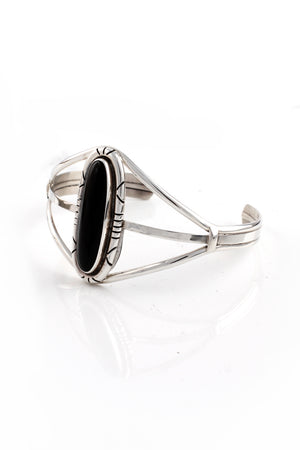 
                
                    Load image into Gallery viewer, Onyx and Sterling Silver Cuff Bracelet
                
            