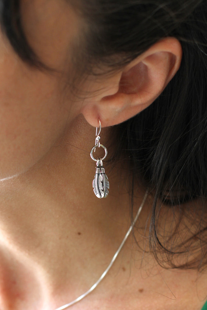 Sterling Silver Small Feather Earrings – Silver Scene