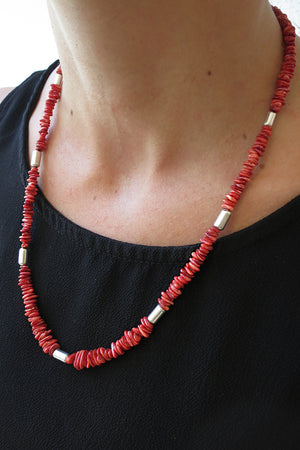 
                
                    Load image into Gallery viewer, Red Spiny Shell and Sterling Silver Necklace
                
            