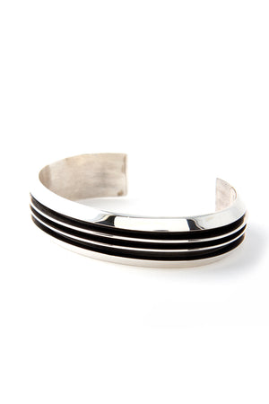 
                
                    Load image into Gallery viewer, Tom Hawk Sterling Silver Mens Cuff
                
            