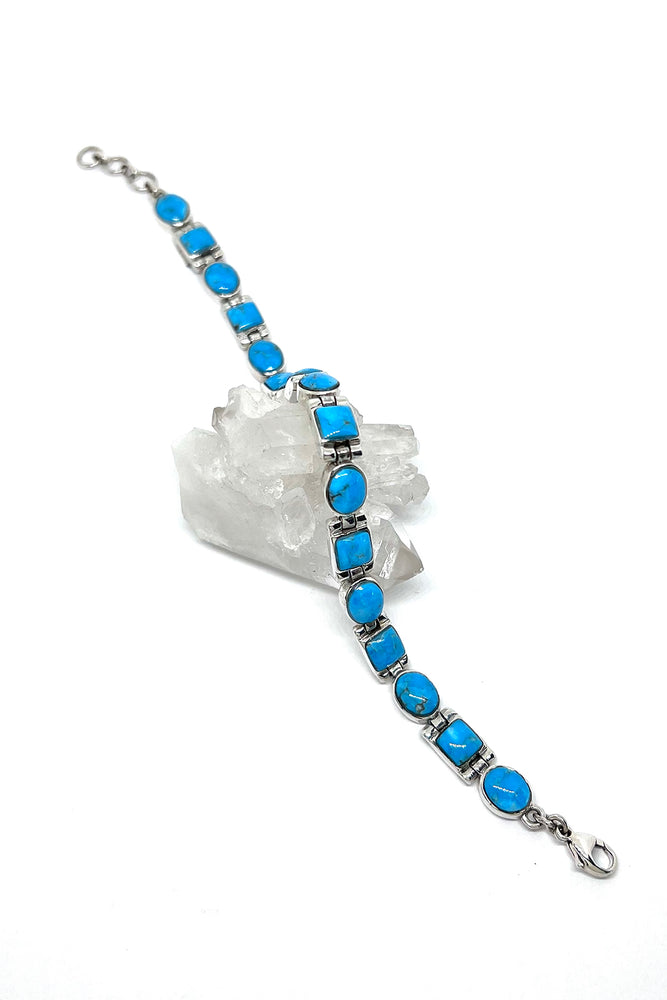 
                
                    Load image into Gallery viewer, Terry Wood Blue Ridge Turquoise Link Bracelet
                
            